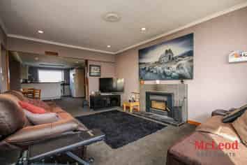 19 Walshs Road, Allenton