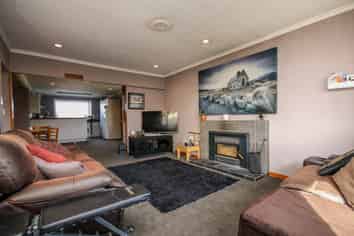 19 Walshs Road, Allenton