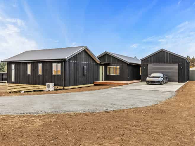 6/173 Lake Brunner Road, Moana