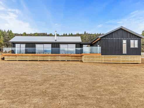 6/173 Lake Brunner Road, Moana
