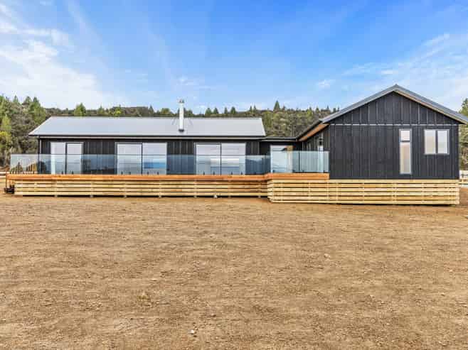 6/173 Lake Brunner Road, Moana