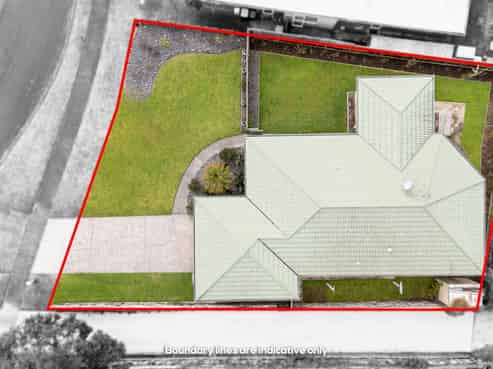 106 College Place, Poike