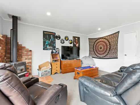 Three bedroom home and commercial double