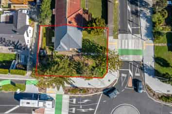 2 Meola Road, Westmere