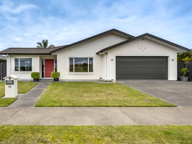 72 Orotu Drive, Poraiti