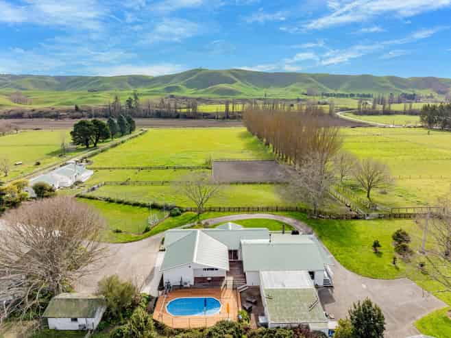 135 Te Mahanga Road, Poukawa