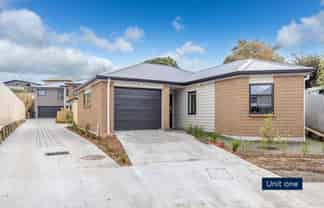 1-2/23 Aileen Place, Nawton