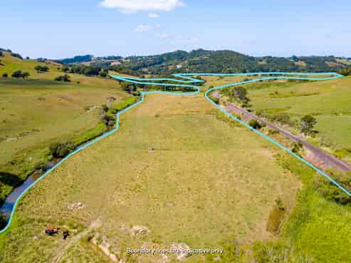 35 & 35A Cane Road, Waimauku