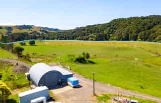 35 & 35A Cane Road, Waimauku