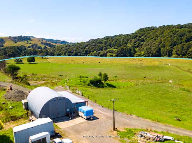 35 & 35A Cane Road, Waimauku