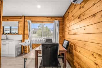 24D Gordon Road, Western Heights
