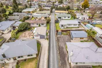 24D Gordon Road, Western Heights