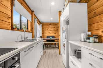 24D Gordon Road, Western Heights