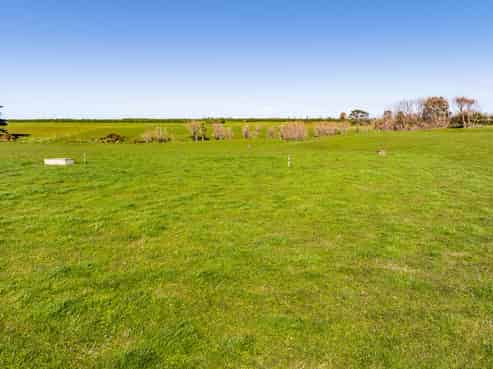 1541 South Road (SH 45), Manaia