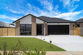 4 PIPI CRESCENT, Tuakau