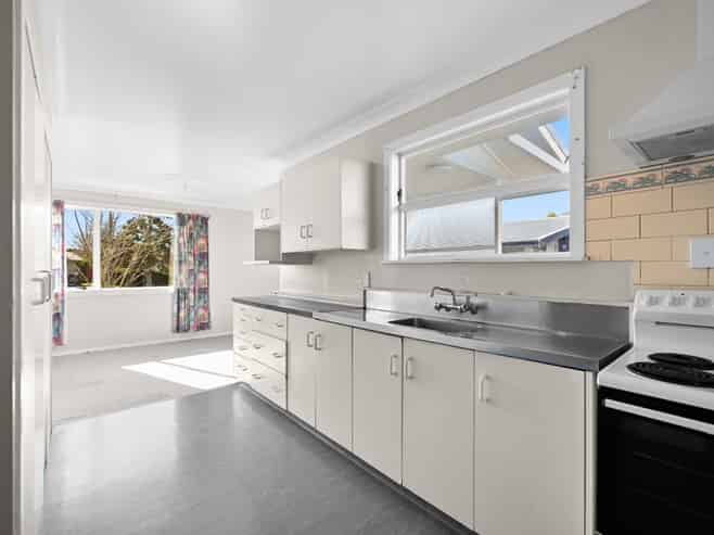 64 Tongariro Street, Chartwell