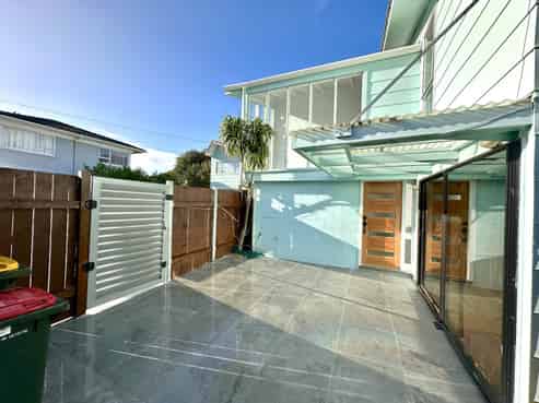 1/329 Pakuranga Road, Pakuranga Heights