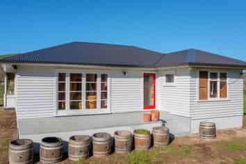 40 Jones Road, Porangahau
