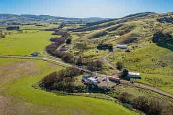 40 Jones Road, Porangahau