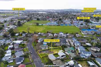 33 Tairere Crescent, Papakura