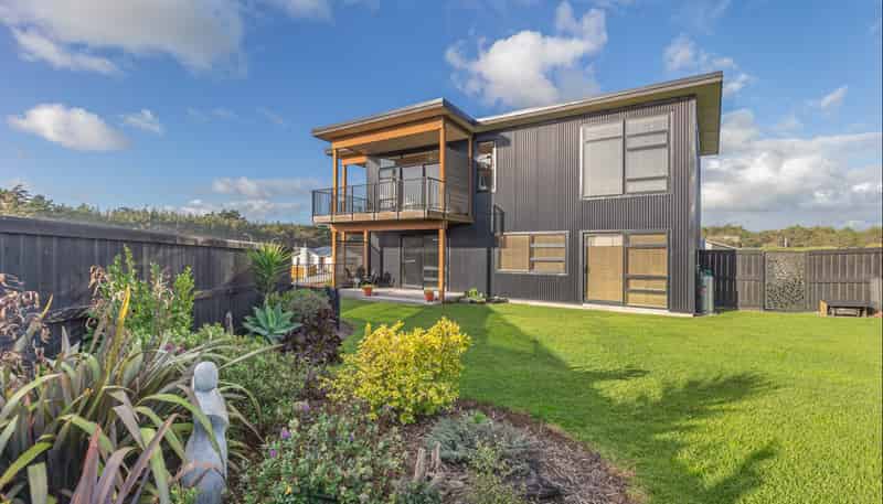 61 Kent Avenue, Waitarere Beach