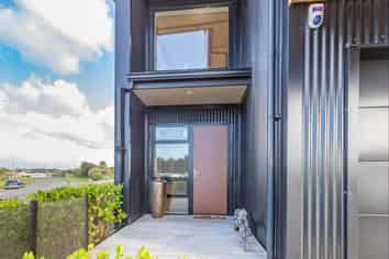 61 Kent Avenue, Waitarere Beach