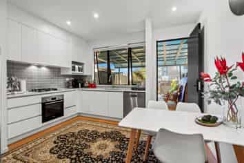  3 Serpent Road, Flat Bush
