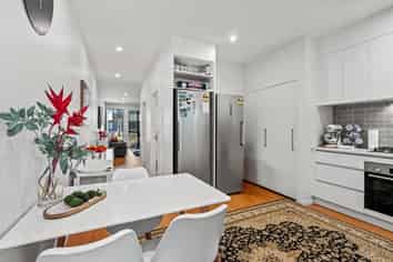 3 Serpent Road, Flat Bush