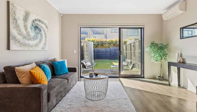 13 Kerewhenua Crescent, Hobsonville