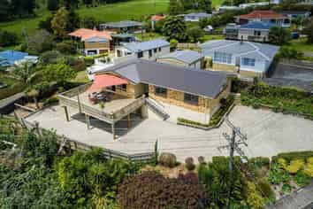 5 Clotworthy Crescent, Onerahi
