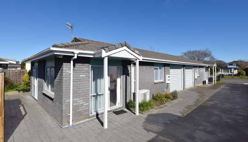 10B Ruihi Street, Victoria