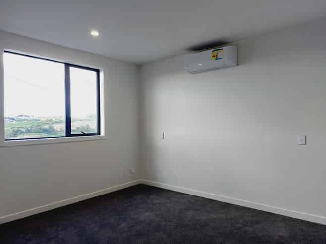 30 Long George Drive, Totara Park