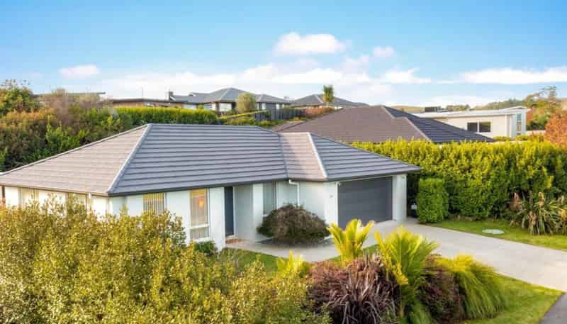 24 Laly Haddon Place, Matakana