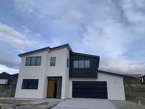 24 Doug Ledgerwood Drive, Wanaka