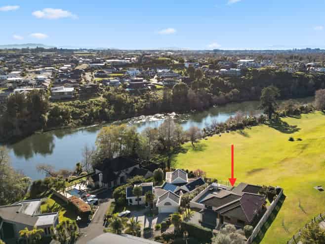 17 River Oaks Place, Pukete