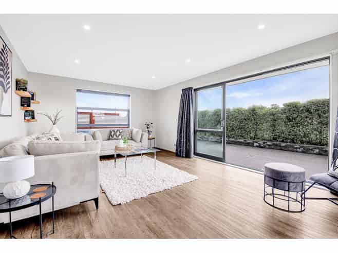 10 Rhyolite Court, Rolleston