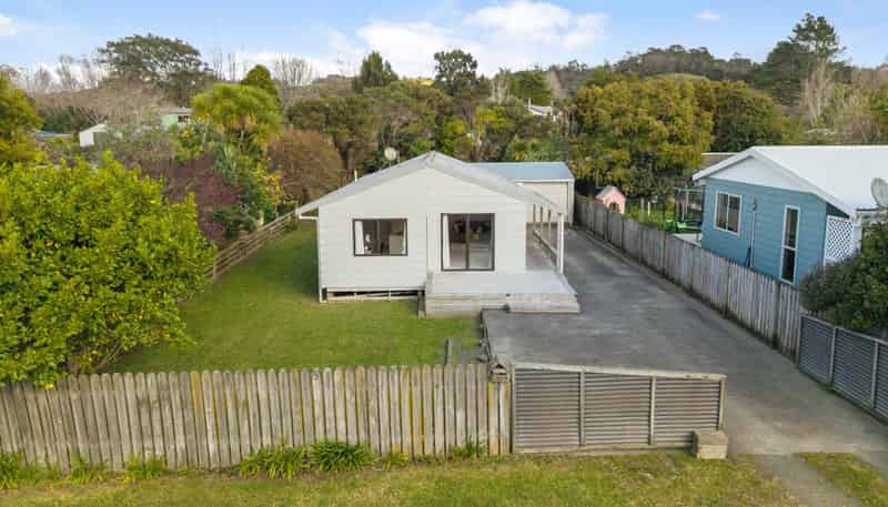 77 Rautawhiri Road, Helensville