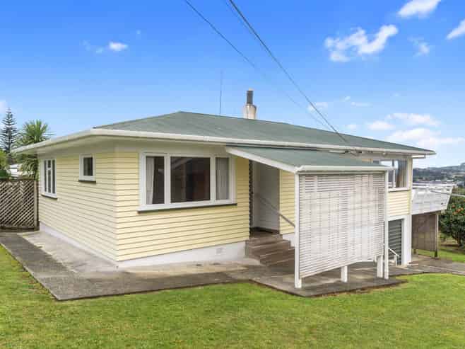 81 Station Road, Kamo