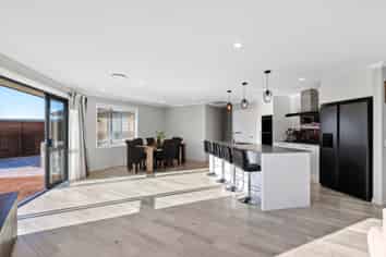 14 Huntaway Close, Stoke