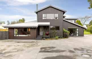 51 Kahurangi Drive, Rangatira Park
