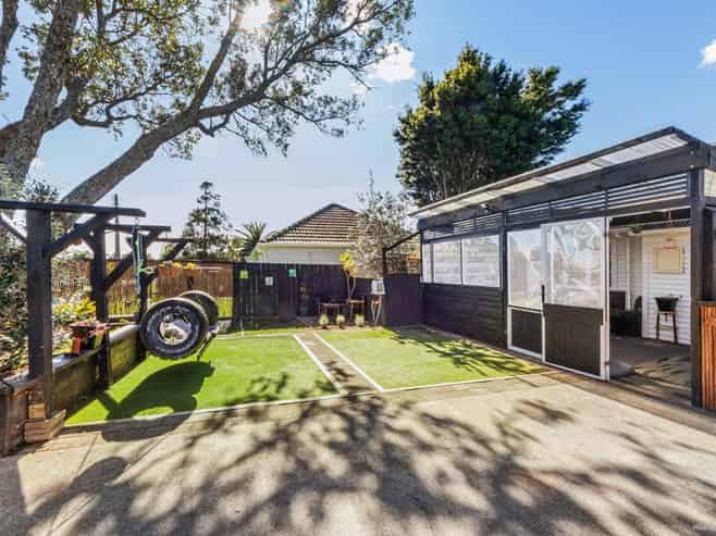 82B Garfield Road, Helensville