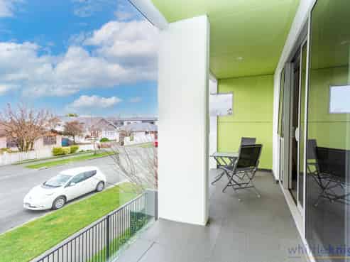 2H/193 Riccarton Road, Riccarton