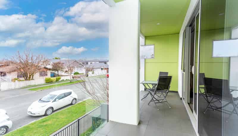 2H/193 Riccarton Road, Riccarton