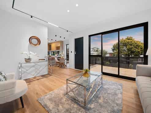 6 Tainui Terrace, Mangere Bridge