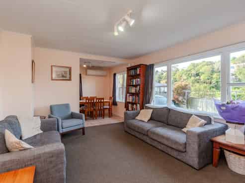 64 Salford St, Newlands