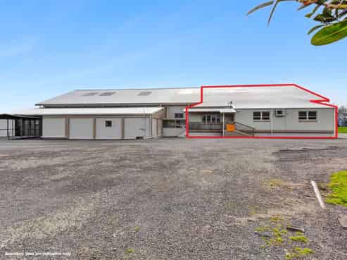 Hidden gem warehouse and office