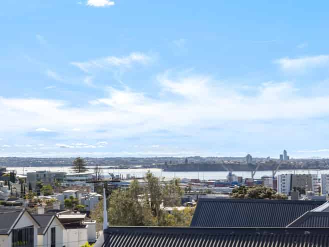 41 St Georges Bay Road, Parnell