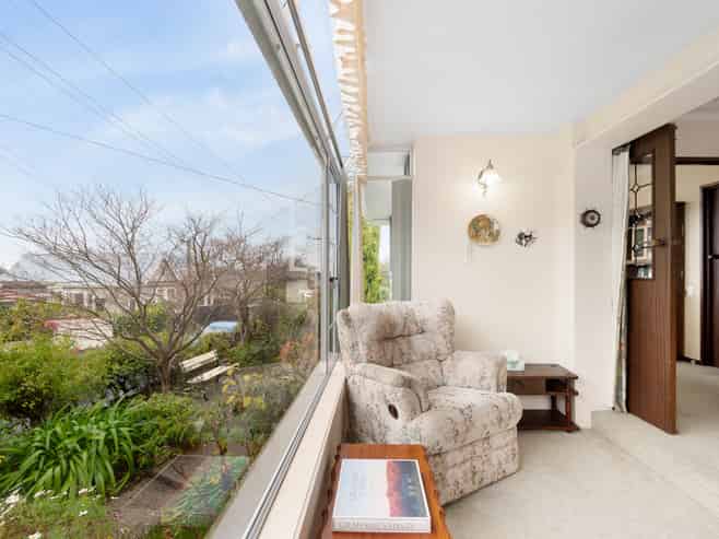 9 Mavis Street, Saint Clair
