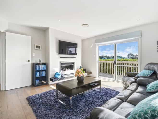 7 Bushglen Court, Browns Bay