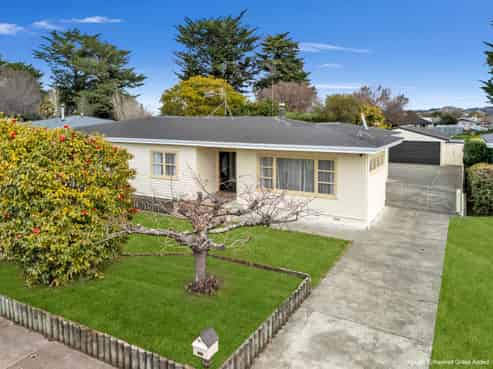 12 Alamein Crescent, Onekawa